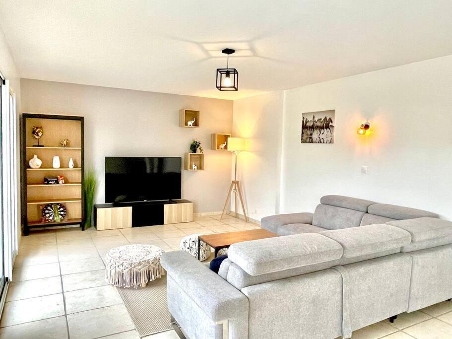 Charmante Villa Pour 10 Personnes Saint-Augustin  Εξωτερικό φωτογραφία
